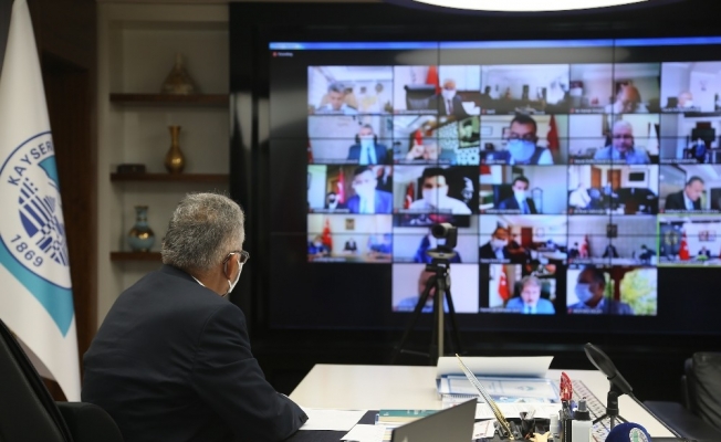 Başkan Büyükkılıç, Pandemi Kurulu’nda önemli mesajlar verdi