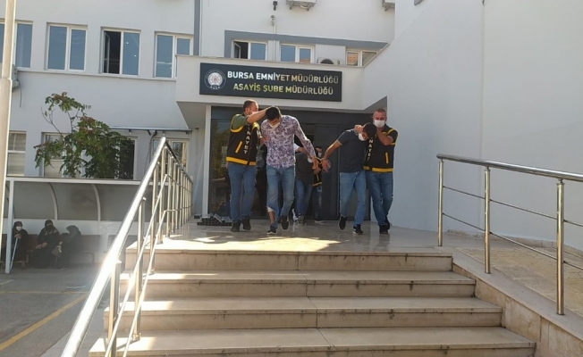 Bursa’da polise silah çeken suç makinesi tutuklandı