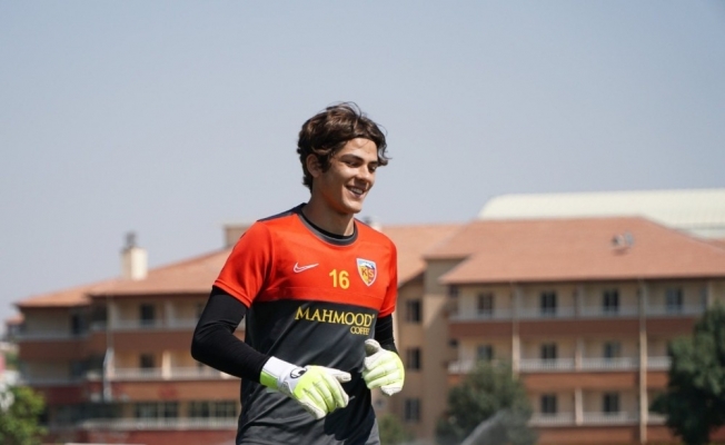 Doğan Alemdar ve Adem Doğan U19 milli takımın aday kadrosuna davet edildi