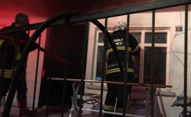 Elektrik kontağından çıkan yangında tek katlı ev yandı