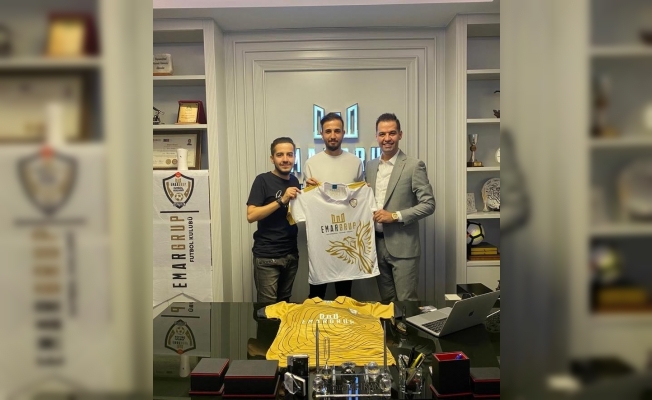 Emre Özden imzayı attı