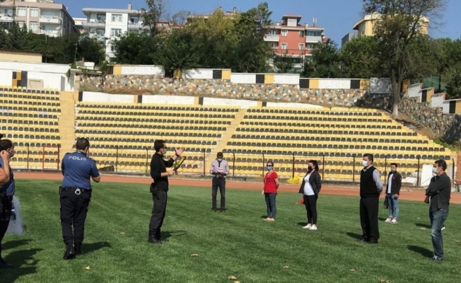 Futbol maçları için polisten güvenliklere eğitim