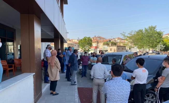 İyi Partili Kazım Yücel Cırgalan’da vatandaşları dinledi