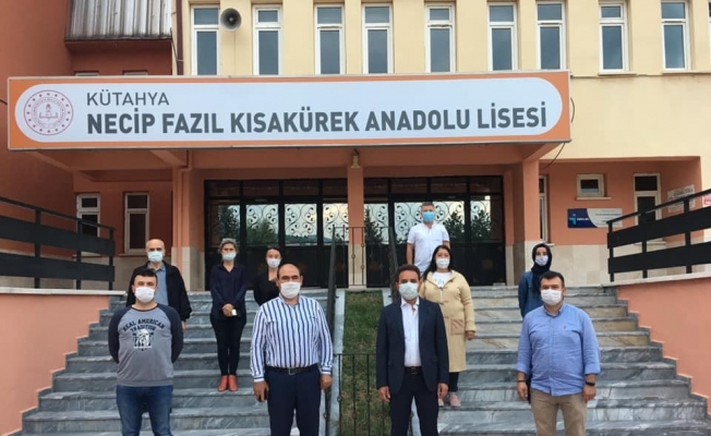 Milletvekili İshak Gazel, Necip Fazıl Kısakürek Anadolu Lisesi’ni ziyaret etti