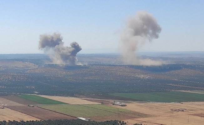 Rus savaş uçaklarından İdlib’e ağır hava saldırısı