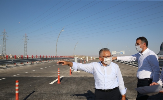 Şehir Hastanesi önündeki katlı kavşağın 4. kolu hizmet vermeye başladı