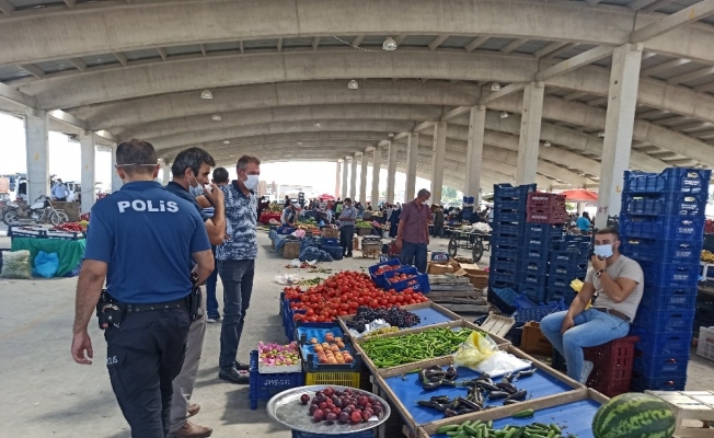 Şuhut’ta Covid-19 denetimleri sıklaştırıldı Şuhut’ta Covid-19 denetimleri sıklaştırıldı