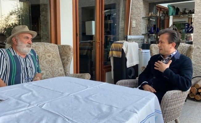 Tuzla Belediye Başkanı Yazıcı’dan Halil Sezai’nin darp ettiği yaşlı adama ziyaret
