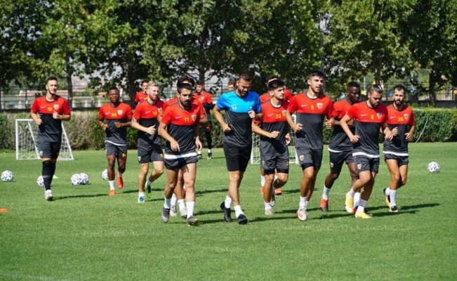 Yeni transferlerin forma numaraları