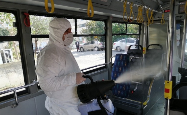 Ataşehir’de Özel Halk Otobüsleri korona virüse karşı dezenfekte edildi