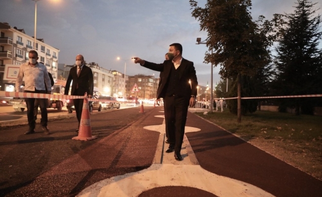 Başkan Arı bisiklet ve yürüyüş yolunda incelemelerde bulundu