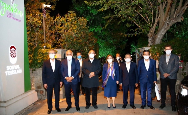 Başkan Büyükkılıç’tan ’Yerel Yönetimler’ zirvesi