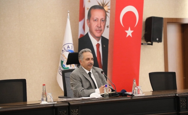 Başkan Yalçın’dan Mevlid Kandili mesajı