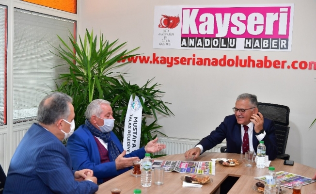 Başkanlardan gazetelere ’Hayırlı Olsun’ ziyareti