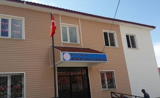 Bitlis’te köy ilkokulu ve ortaokulu karantinaya alındı