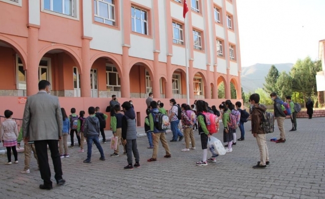 Bitlis’te yüz yüze eğitim başladı