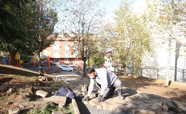 Çayırova’da parklar yenileniyor