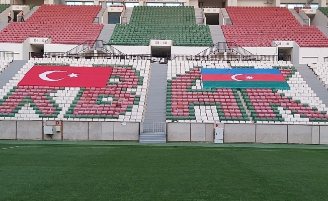 Diyarbekirspor’dan Azerbaycan’a bayraklı destek