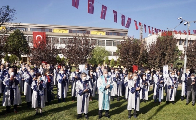Ege Üniversitesinde Cumhuriyet Bayramı töreni