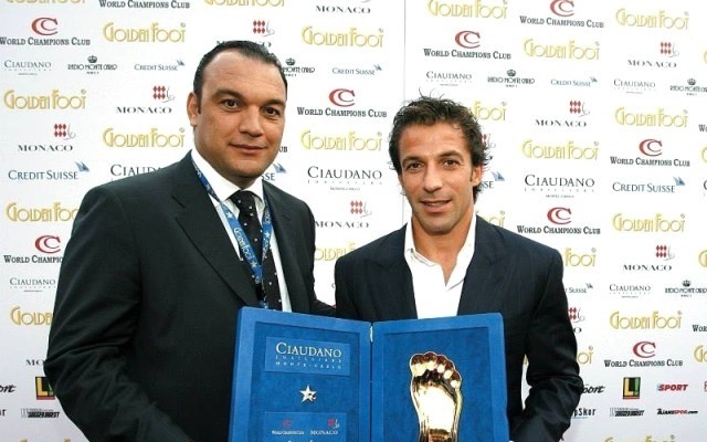 Gazeteci Dündar Keşaplı’ya ’Yılın En İyi Spor Muhabiri’ ödülü