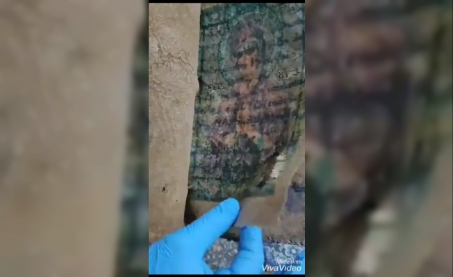 Gaziantep’te 1 milyon dolar değerinde İncil ele geçirildi
