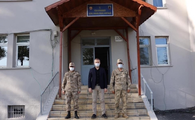 Hizan Kaymakamı Yelek, ilçe ziyaretlerine devam ediyor