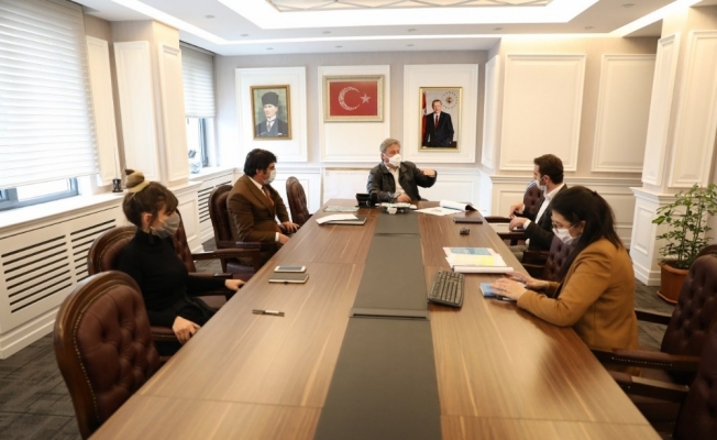 Hunat Mahallesine ’Selçuklu Anıtı ve Parkı’