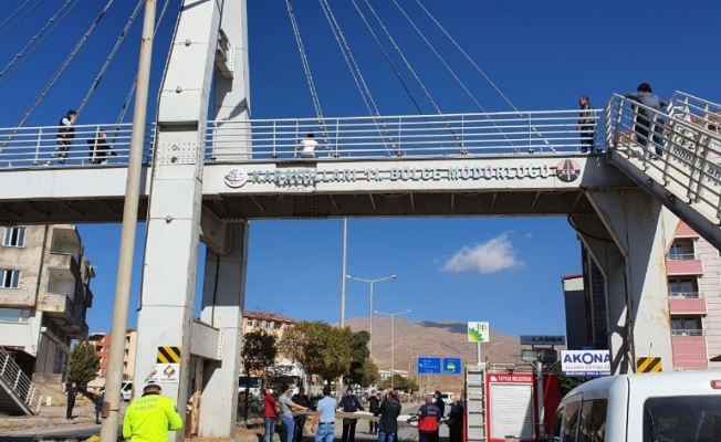 Kayıpken intihara kalkışan genç kız ikna edildi