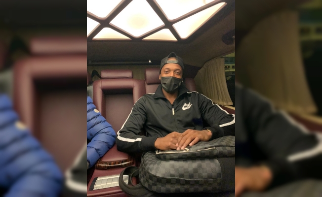 Kayserispor Fernandes’e imza attırdı