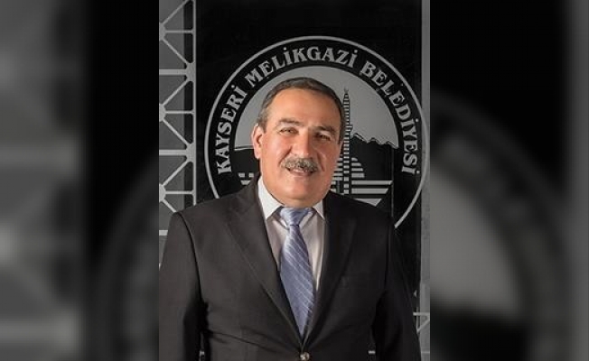 Mahalle muhtarı virüse yenik düştü