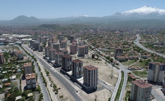 Melikgazi’de 81 dairenin kura çekimi ve anahtar teslimi yapılacak