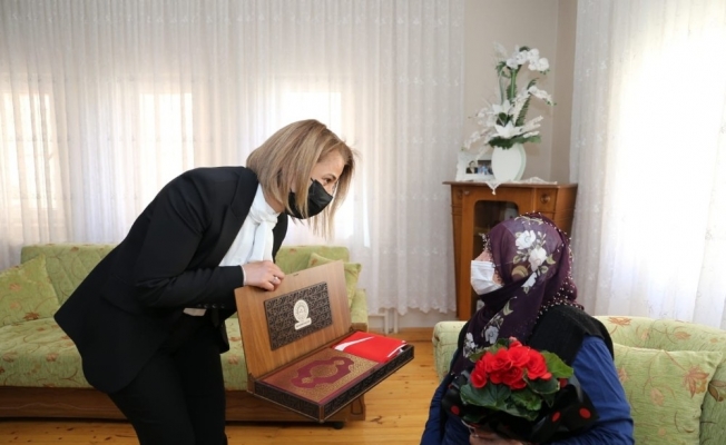 Nevşehir Valisi Becel, 1923 doğumlu çınarları ziyaret etti