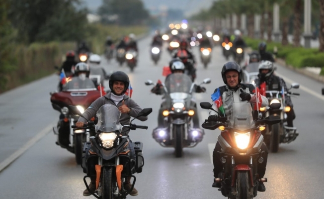 Pamukkale’de 29 Ekim coşkusu motosiklet kortejiyle yaşandı