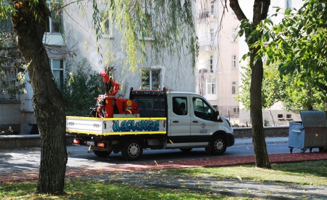 Talas’ta kış uykusuna giren haşerata ilaçlama