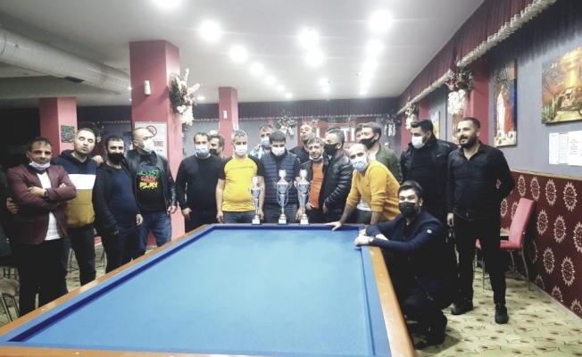 Tatvan’da ‘Bilardo Bölge Şampiyonası’ düzenlendi