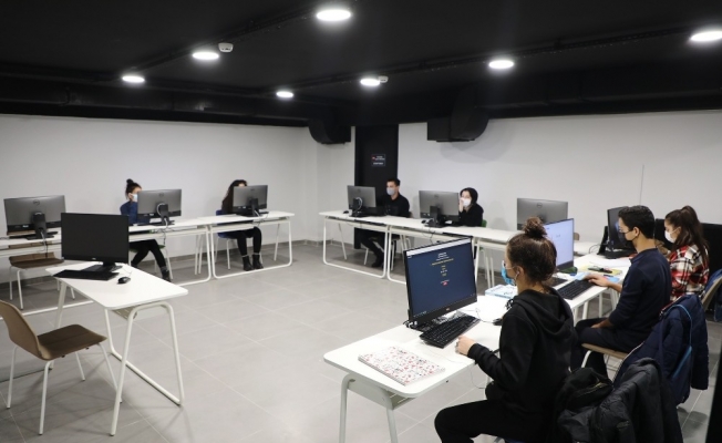 7/24 Kütüphane’ye ilgi büyük