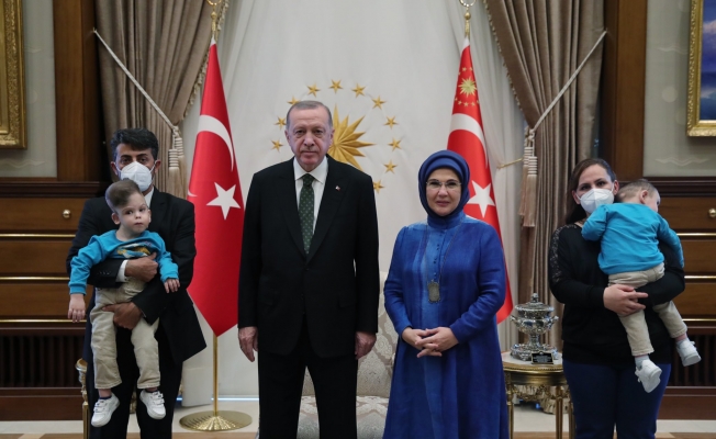 Alanyalı siyam ikizleri Cumhurbaşkanı Erdoğan'ı ziyaret etti