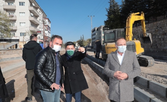 Belediye Başkanı Arı, “Hizmet destanları yazmaya devam edeceğiz”