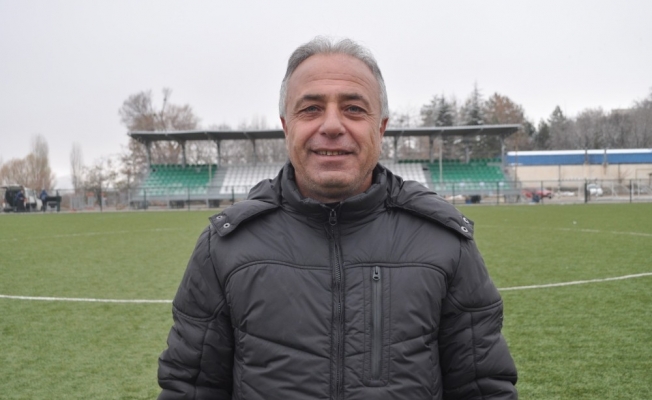 Develispor Teknik Direktörü Ahmet İzgi: “Oyalamaktan başka bir şey değildir”