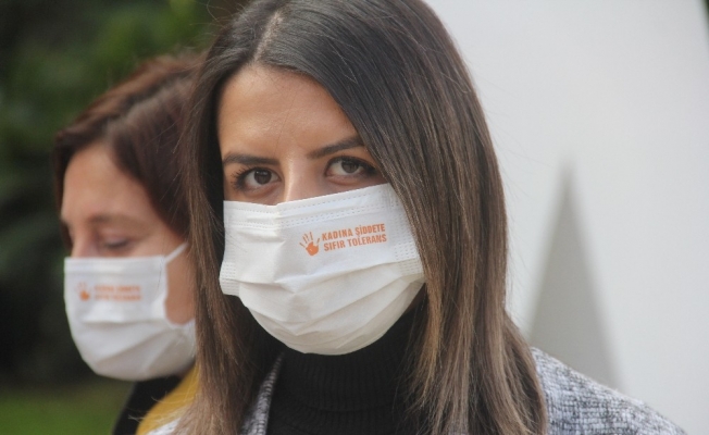 Kadına şiddete karşı maskeli uyarı
