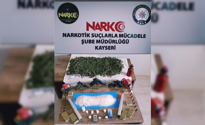 Kayseri polisinden zehir tacirlerine büyük darbe