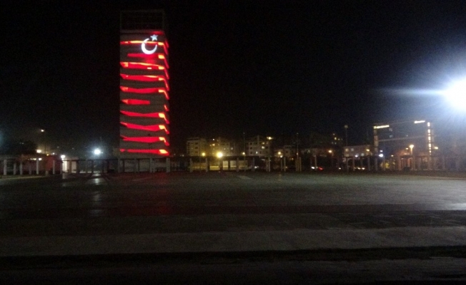 Kısıtlamanın başlamasıyla Uşak sessizliğe büründü