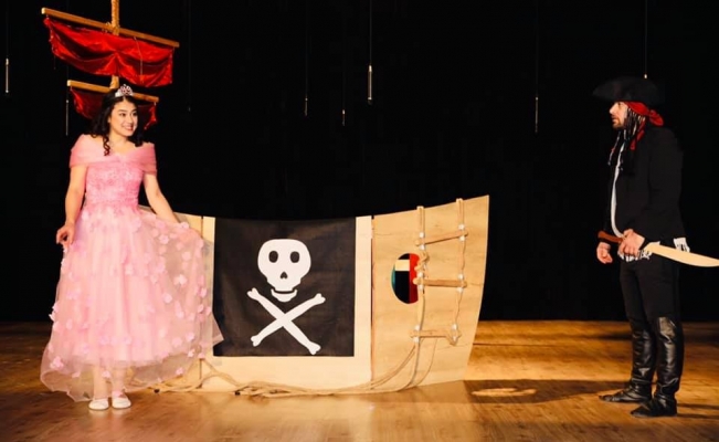 Körfezli Çocuklar, ‘Şaşkın Korsan’la eğlendi