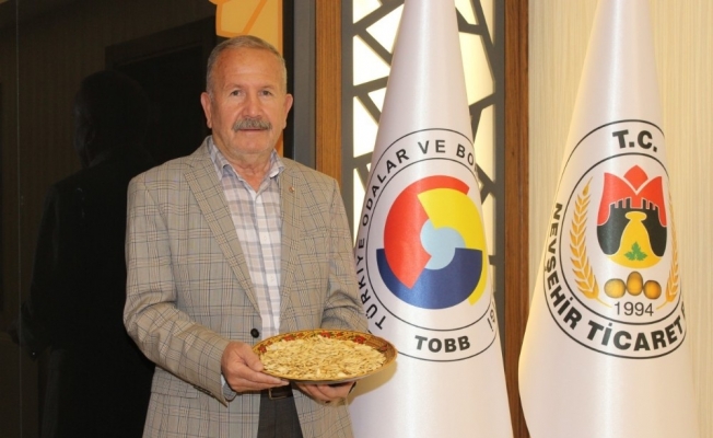 Korona virüse karşı Nevşehir kabak çekirdeği dağıttılar