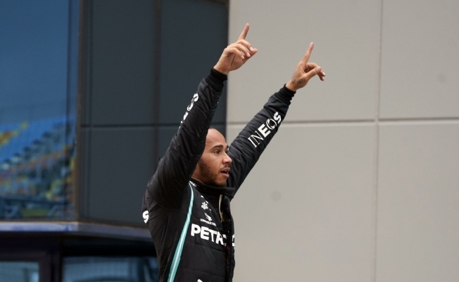 Lewis Hamilton, İstanbul’da şampiyonluğunu ilan etti