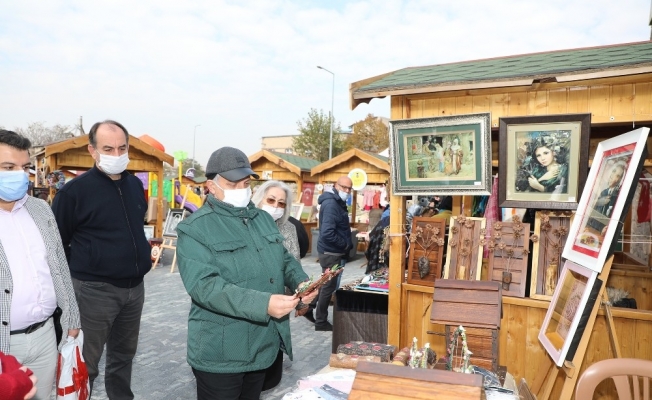 Maharetli Eller Kadın Üretici Pazarı’na yoğun ilgi