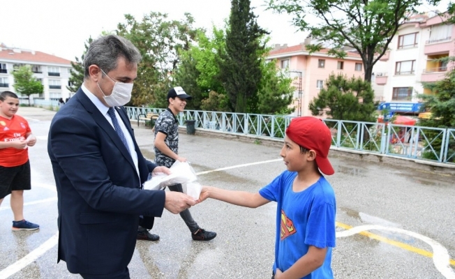 Mamak Belediye Başkanı Köse’den maske denetimi