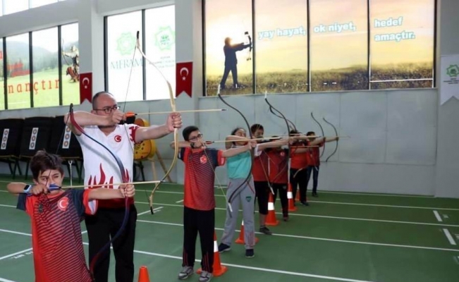 Meram Belediyesi ‘Türk Okçuluğu Kış Turnuvası’ düzenliyor