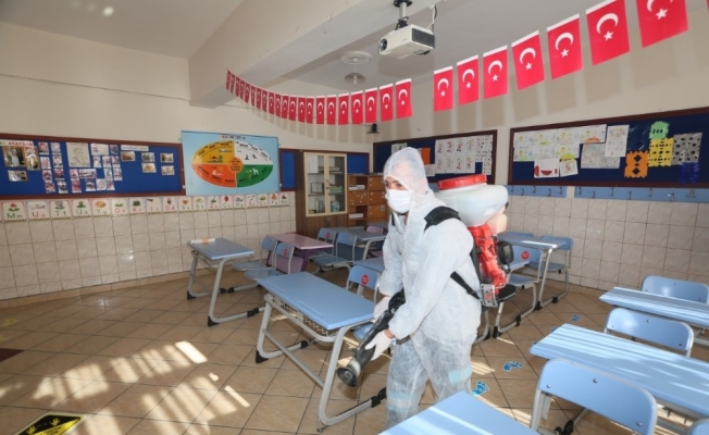 Nevşehir’de okullar dezenfekte edilmeye devam ediyor