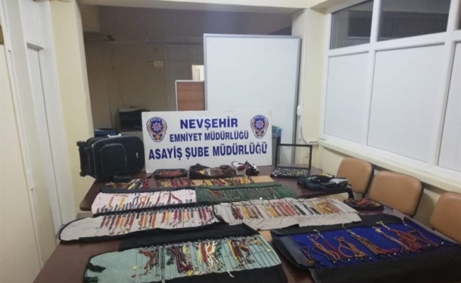 Nevşehir’de tespih hırsızları yakalandı